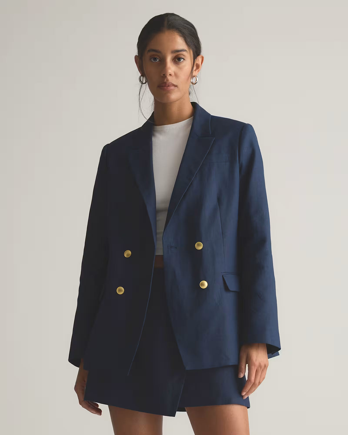100% European Linen Relaxed Double-Breasted Blazer - US 6108