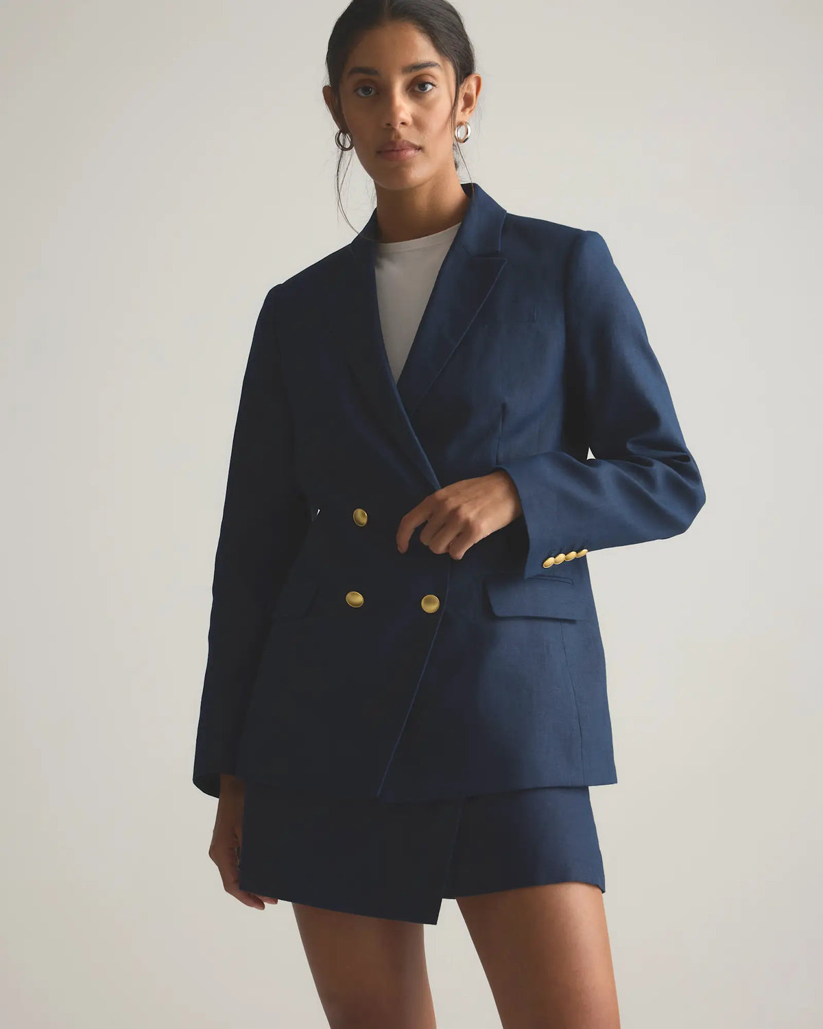 100% European Linen Relaxed Double-Breasted Blazer - US 6108