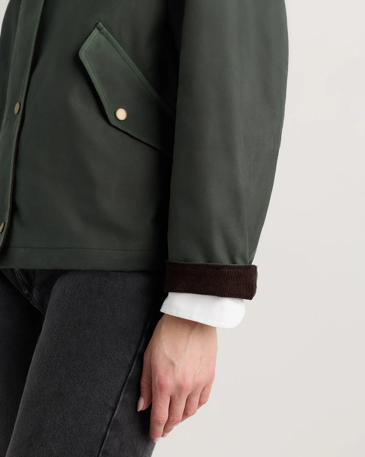 Organic Waxed Cotton Cropped Barn Jacket - US 4451