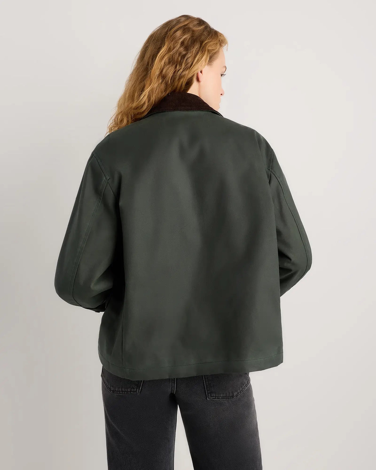 Organic Waxed Cotton Cropped Barn Jacket - US 4451