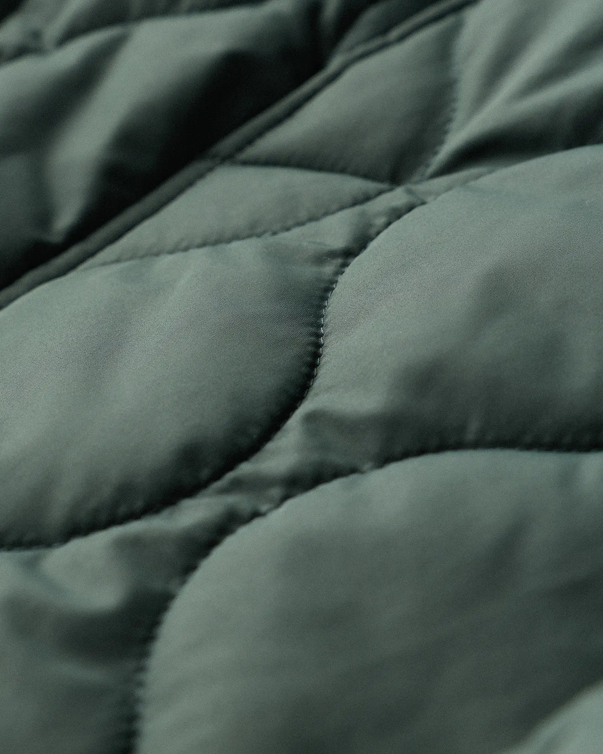 Featherless Quilted Packable Puffer Jacket - US 3733