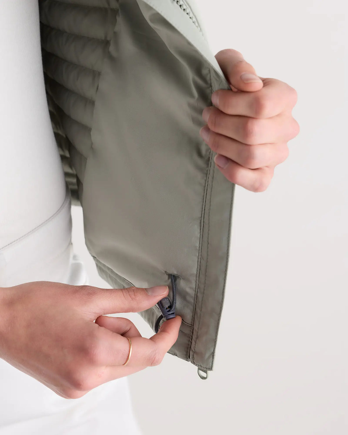 Lightweight Down Packable Puffer Vest - US 8375
