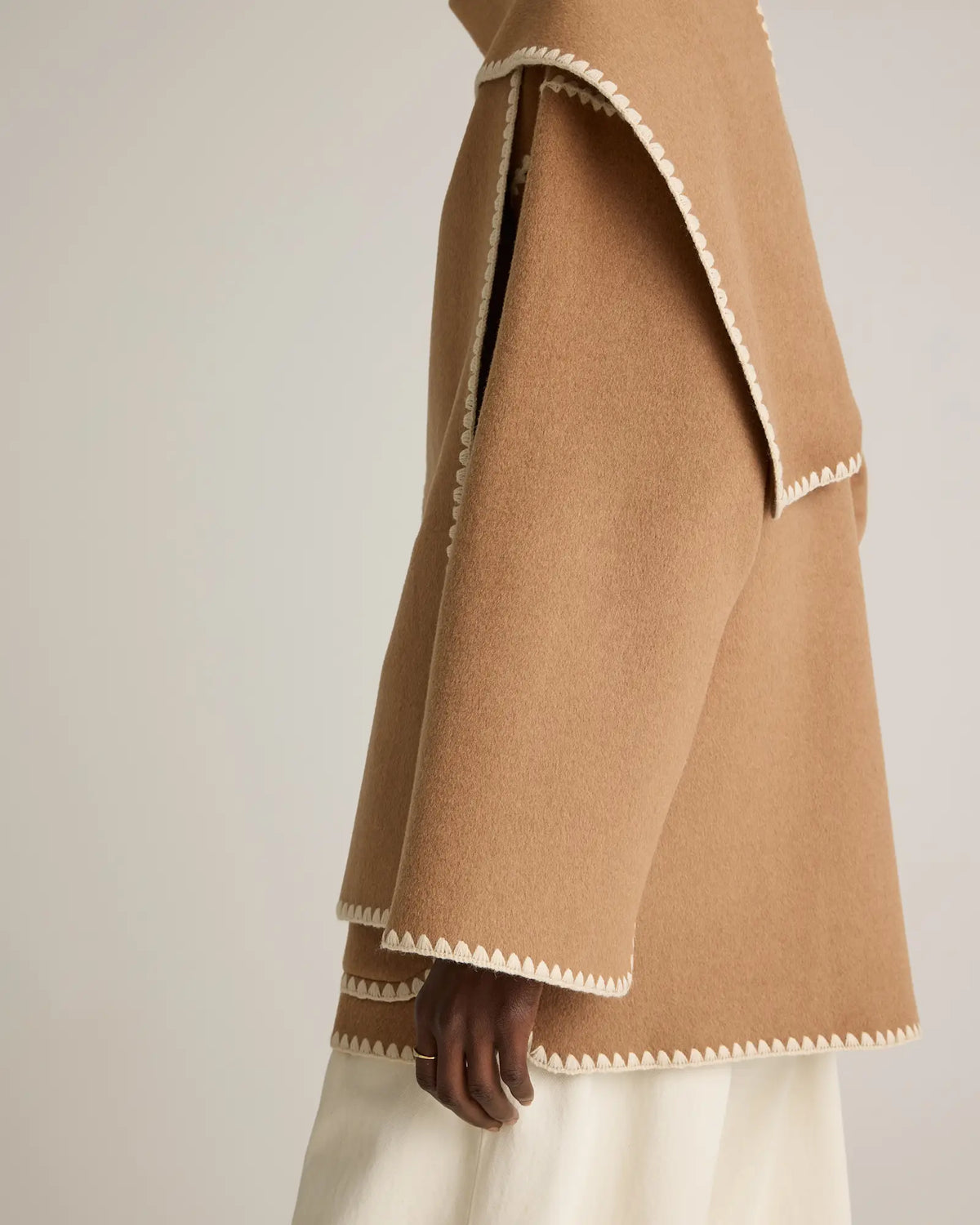 Double-Faced Merino Wool Scarf Coat - US 2349