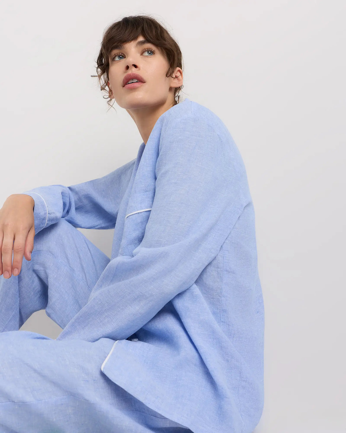 100% European Linen Long Sleeve Pajama Set with Piping - US 4575