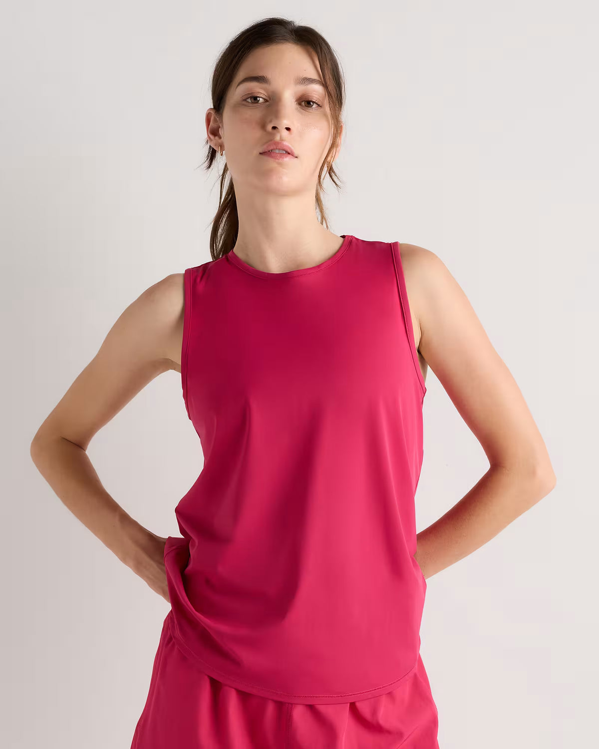 Essential Run Tank - US 4776