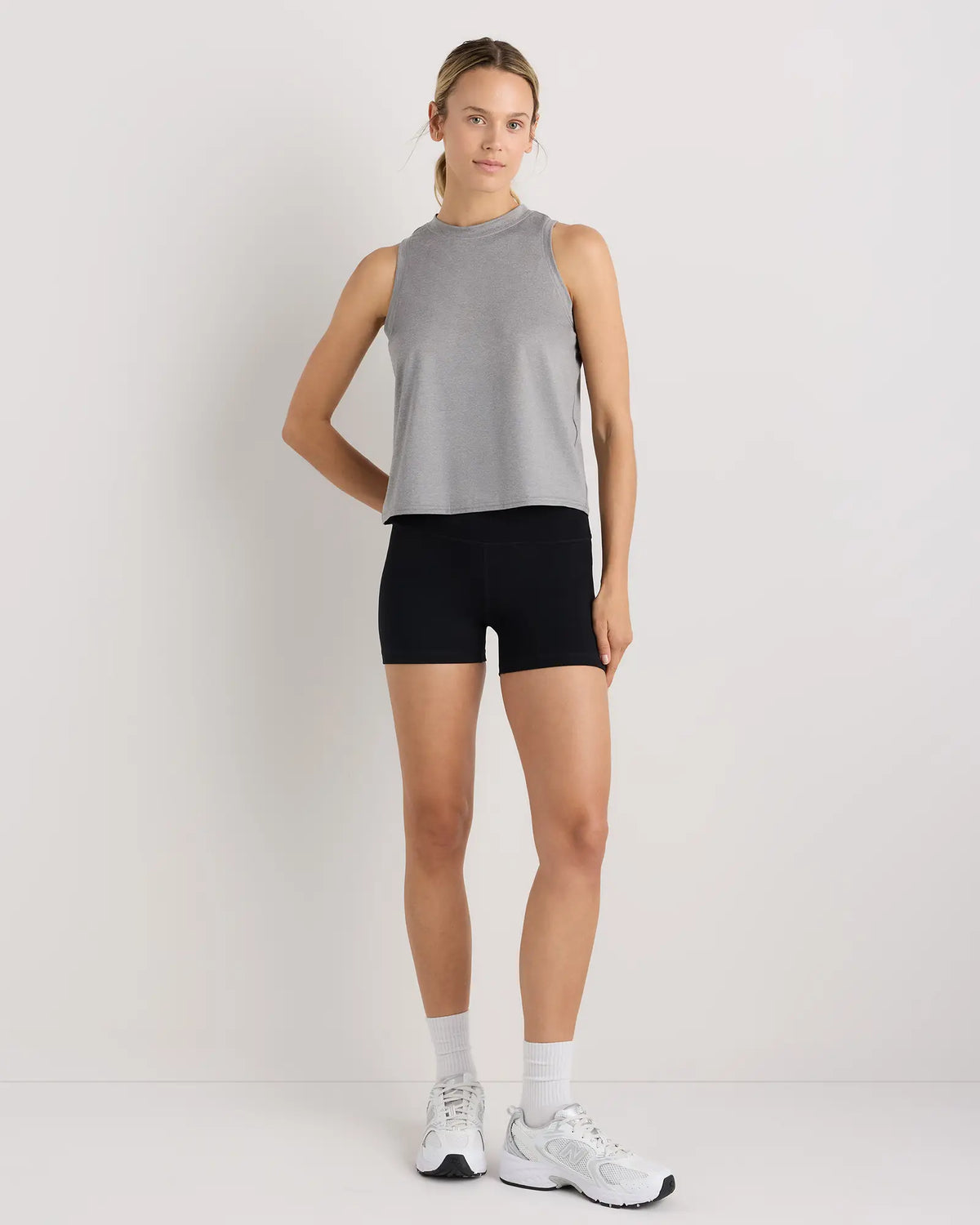 Flowknit Breeze High-Neck Tank - US 7195