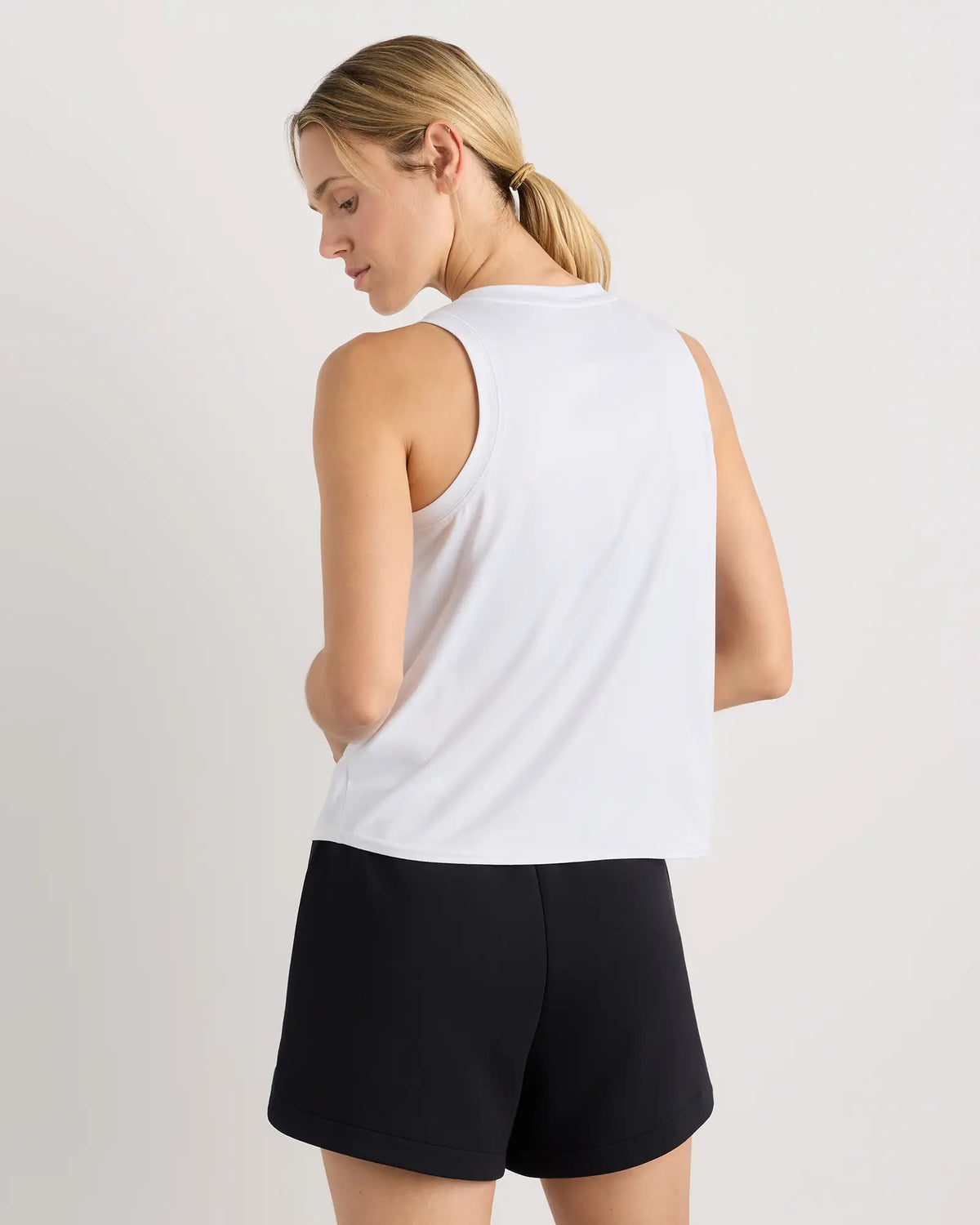 Flowknit Breeze High-Neck Tank - US 8435