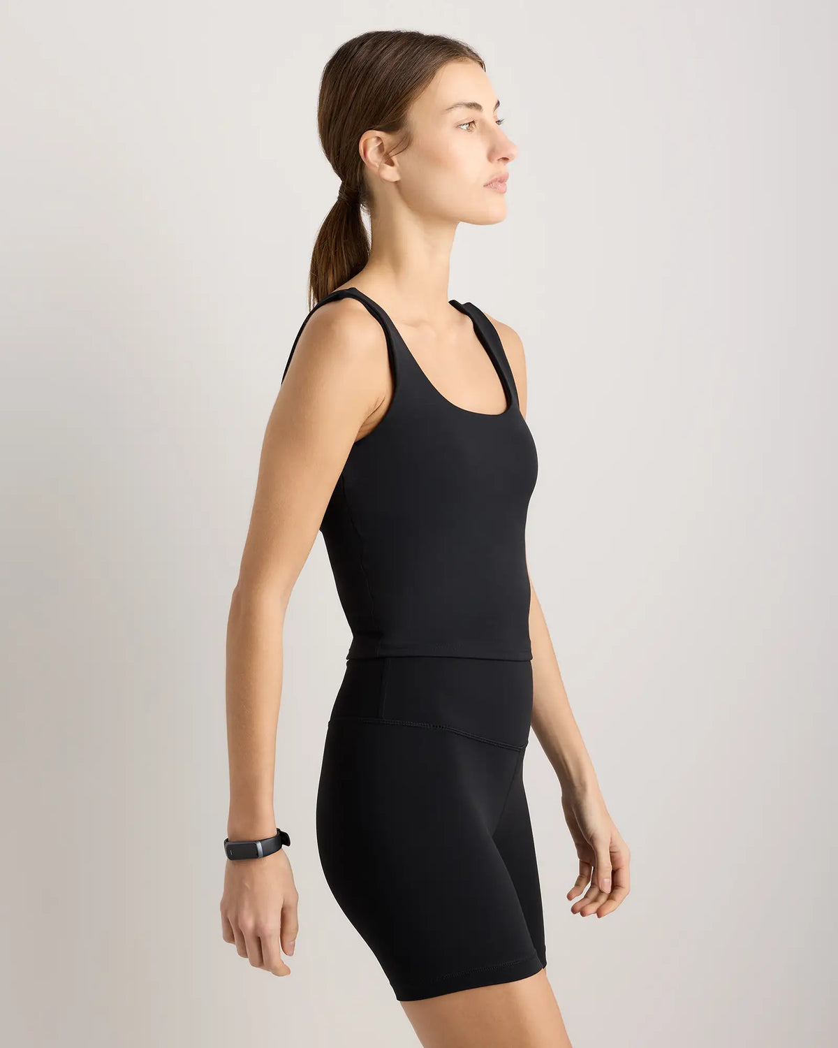 Power-Up Scoop Neck Bra Tank - US 8019