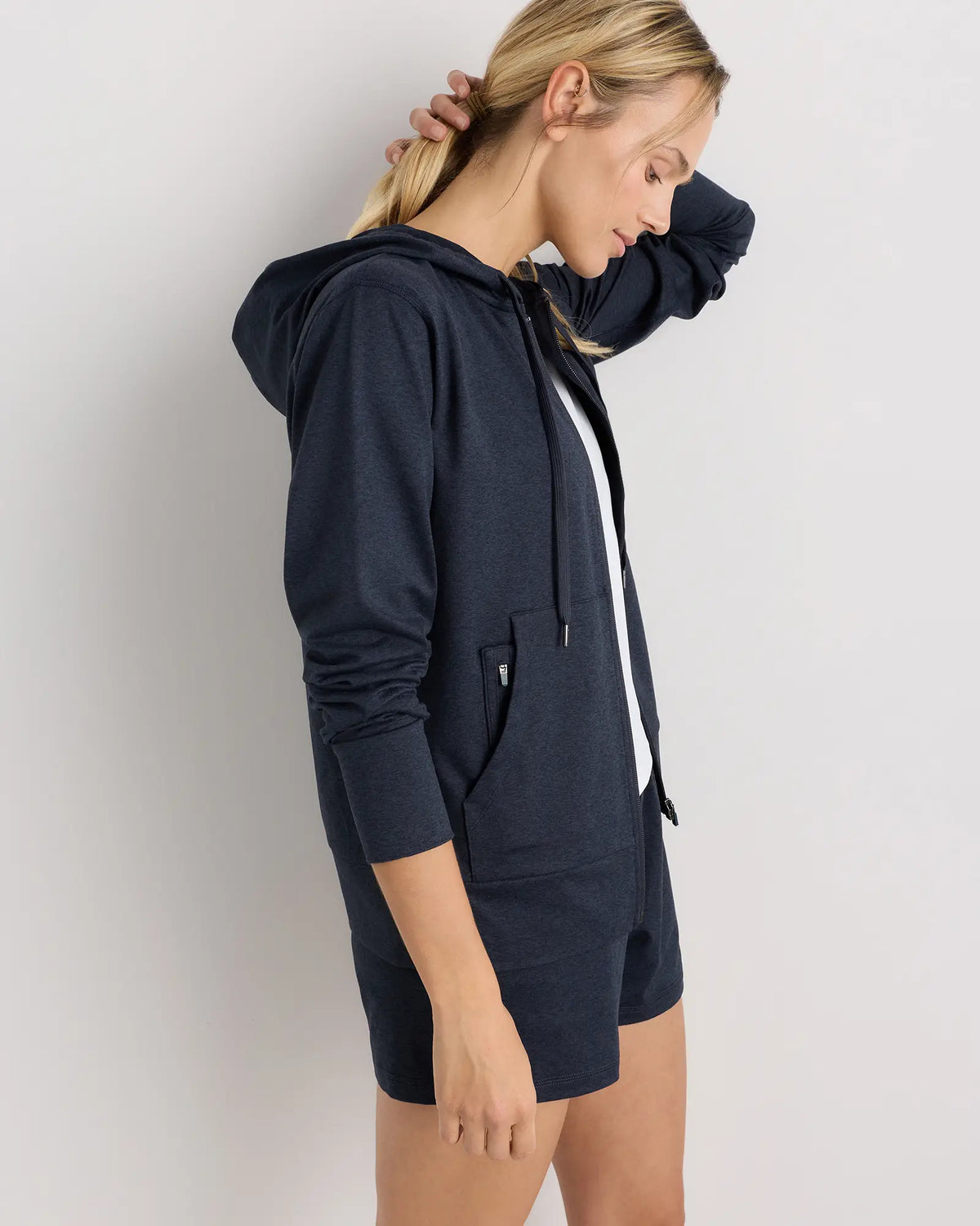 Flowknit Full-Zip Hoodie - US 8438