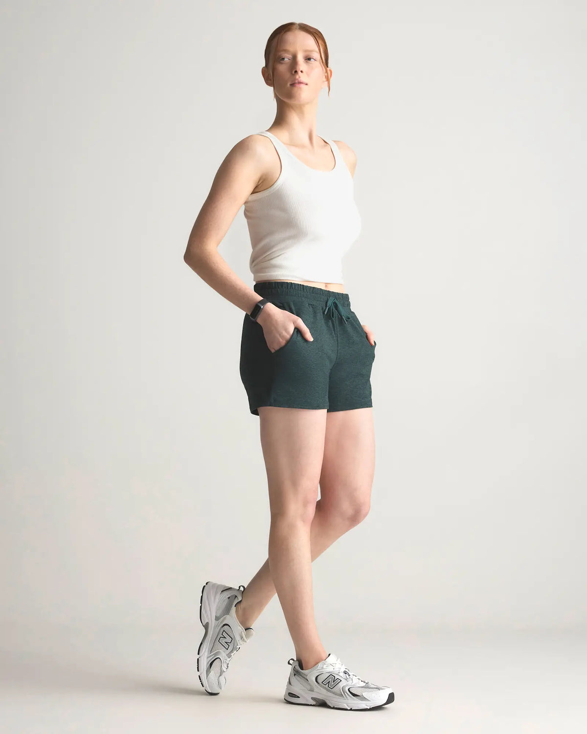 Flowknit Mid-Rise Shorts - US 2884