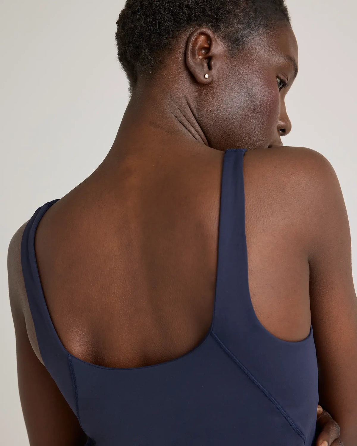 Ultra-Form V-Neck Cropped Tank - US 4261