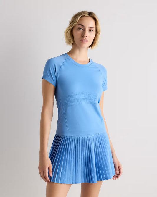 Seamless Waist-Length Tee - US 6530