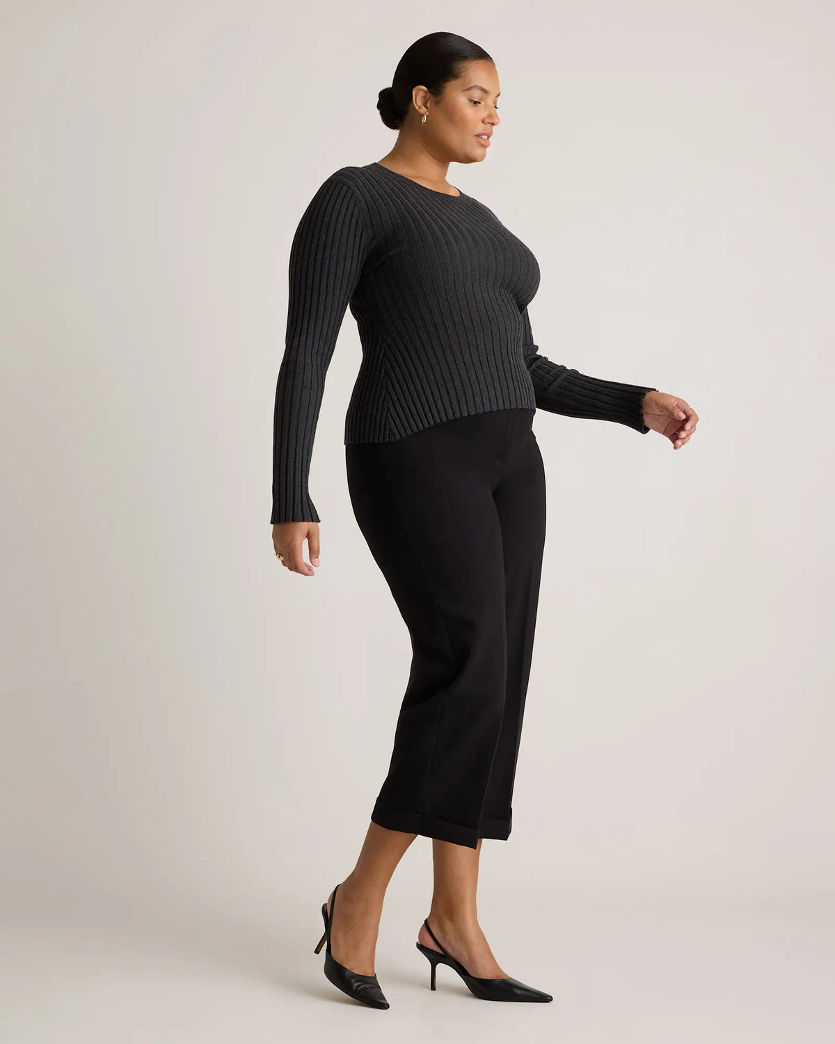Cotton Cashmere Ribbed Long Sleeve Sweater - US 6536