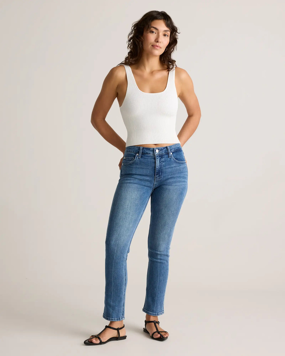 Luna Stretch Slim Straight Jeans - US 0679