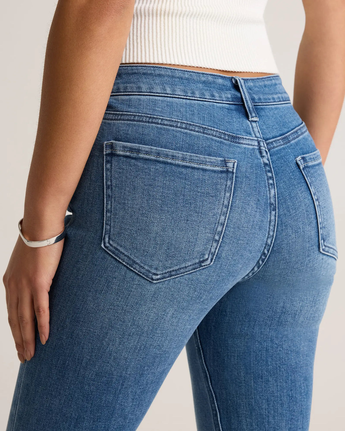 Luna Stretch Slim Straight Jeans - US 8306