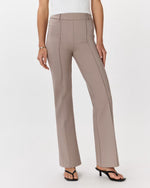 Ultra-Stretch Ponte Flare Leg Pants - US 0439