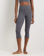 Ultra-Form High-Rise Capri - US 5379