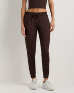 Flowknit Mid-Rise Joggers - US 8921