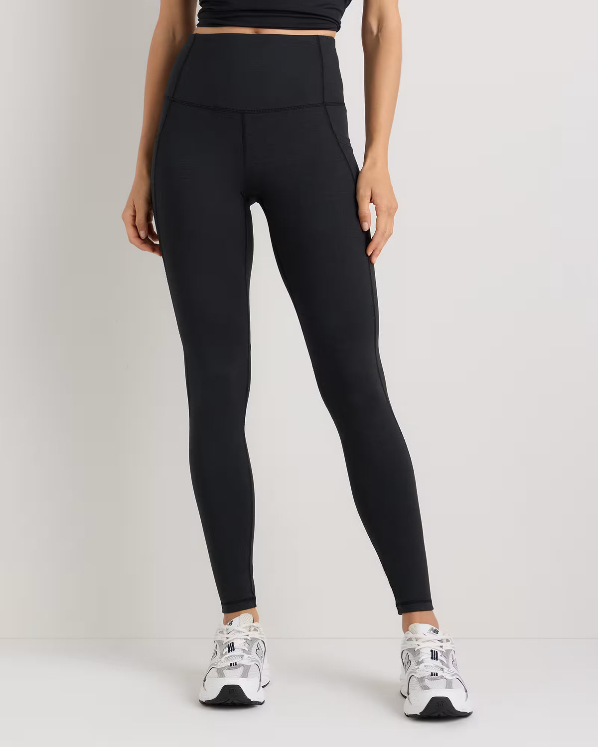 Ultra-Soft High-Rise Pocket Legging - US 9108
