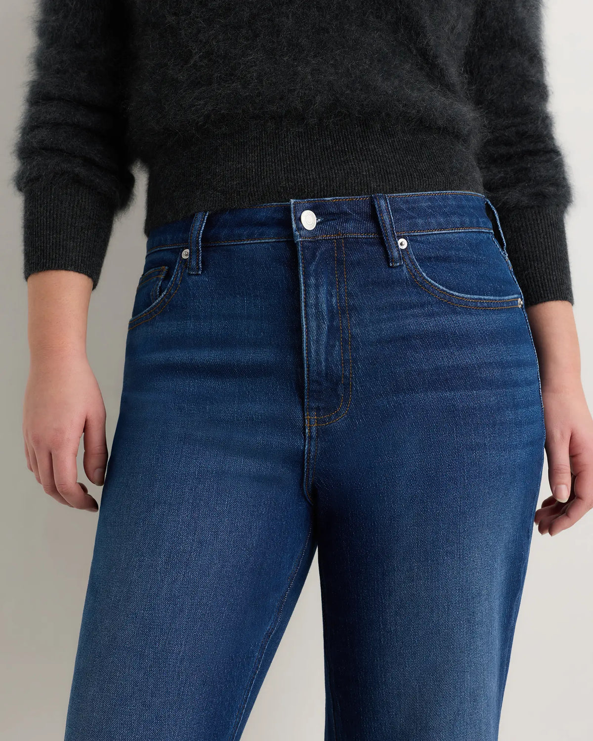 Curvy Bella Stretch Relaxed Straight Jeans - US 8108