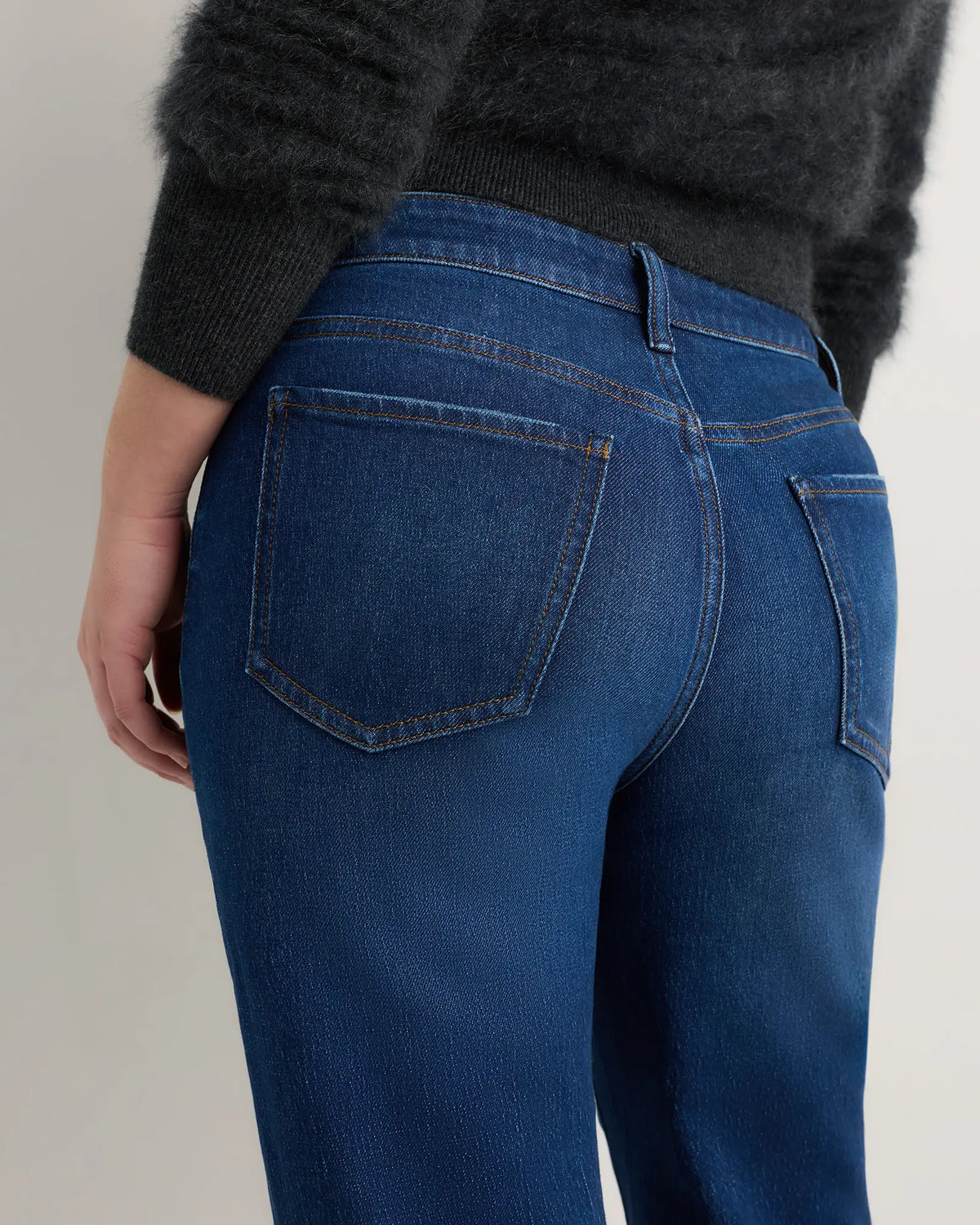Curvy Bella Stretch Relaxed Straight Jeans - US 8108