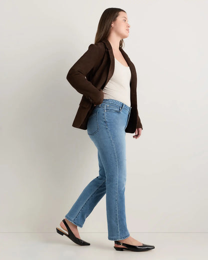 Curvy Bella Stretch Straight Jeans - US 4647