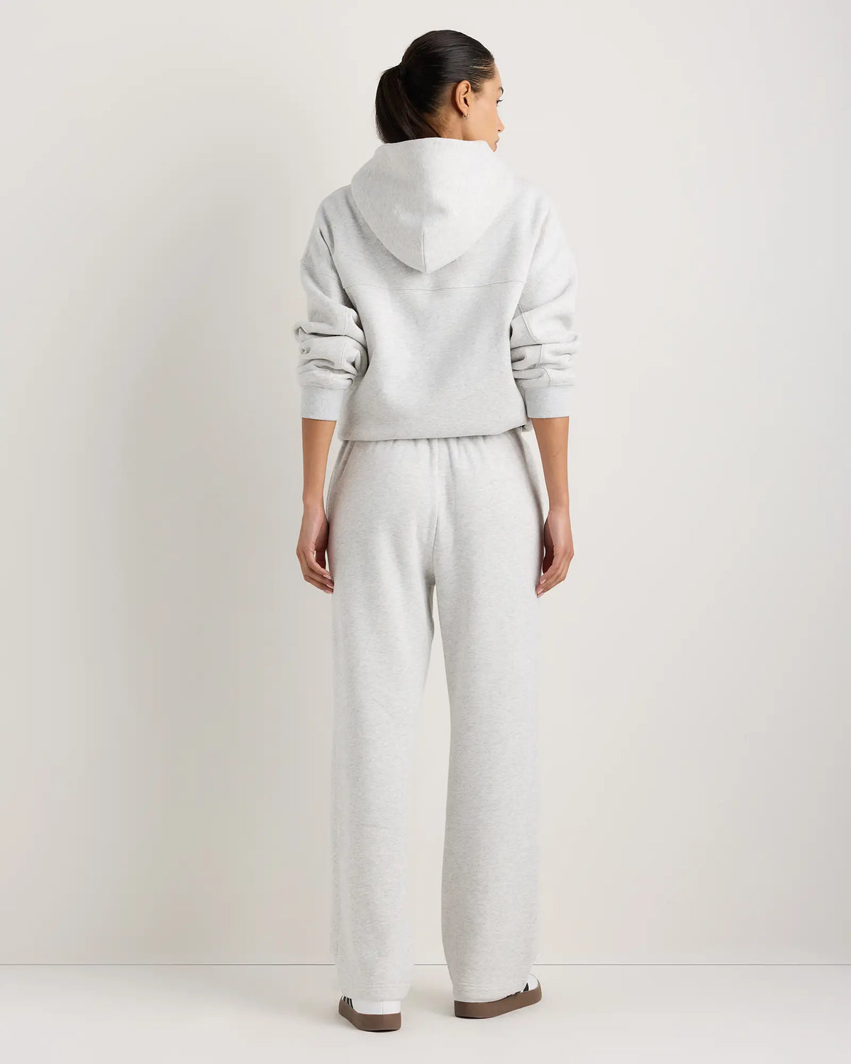 Everyday Fleece Straight Leg Sweatpants - US 2488