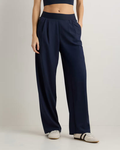 Performance Tech Wide Leg Pants - US 2540