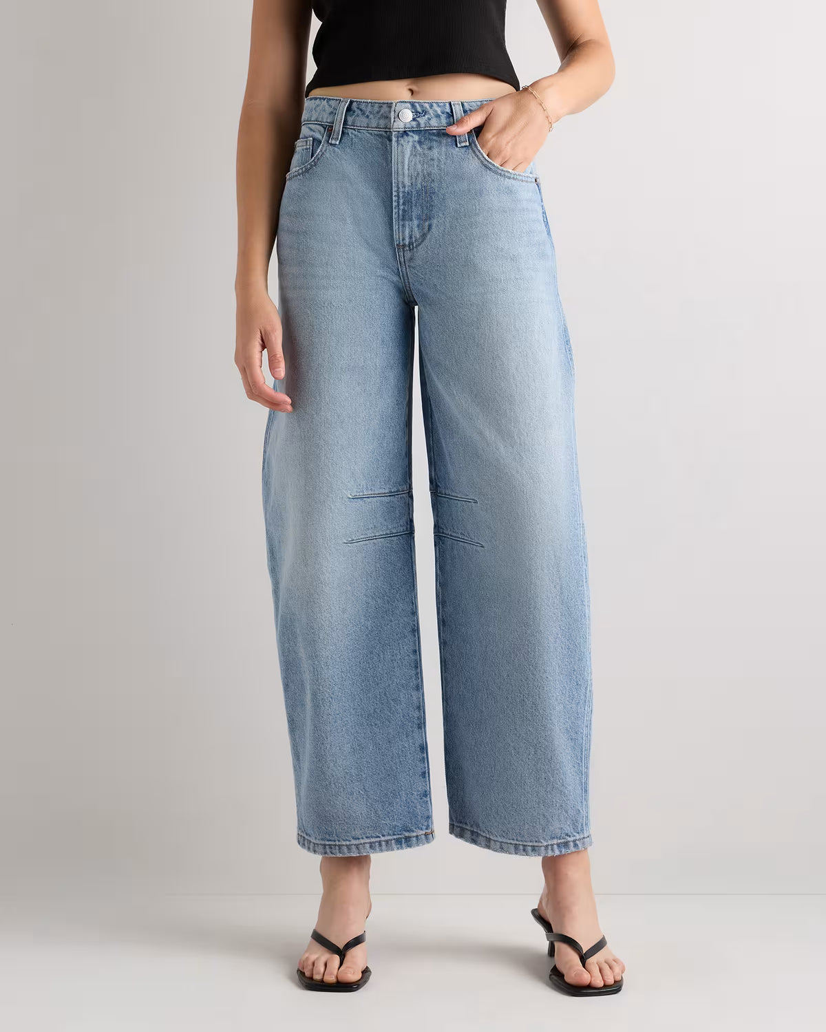 Maya Rigid Exaggerated Barrel Jeans - US 4363