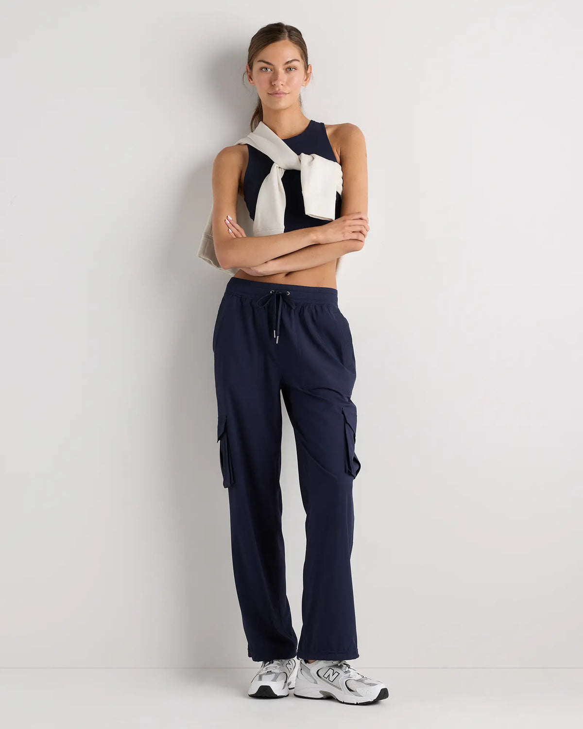 Performance Tech Cargo Mid-Rise Pants - US 8632