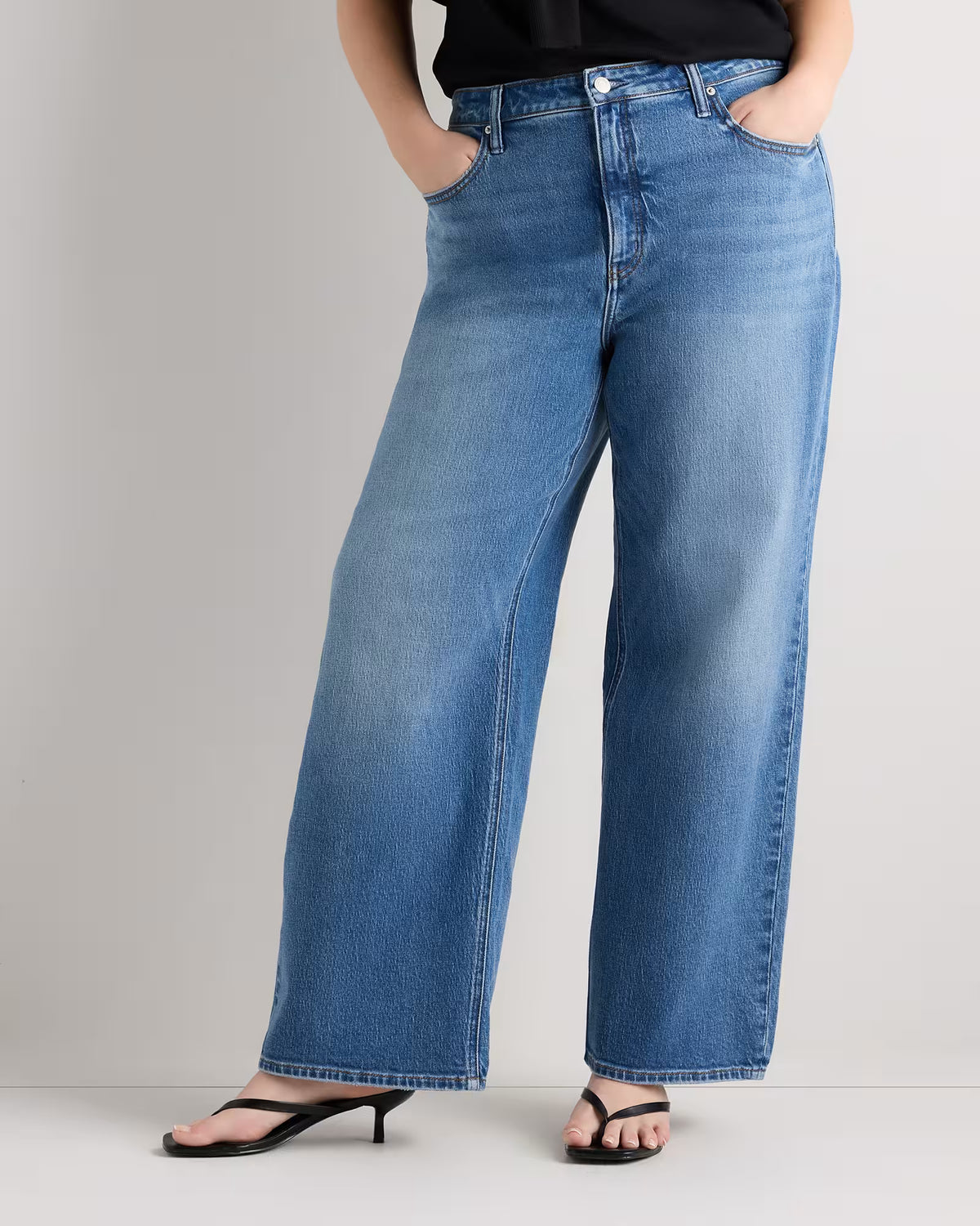 Bella Stretch Relaxed Straight Jeans - US 7391