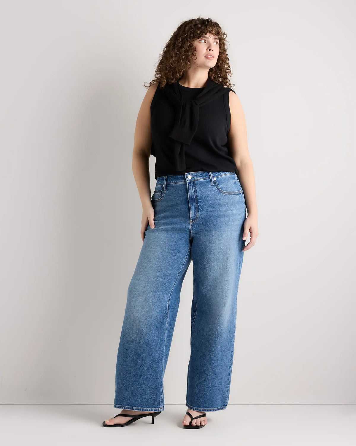Bella Stretch Relaxed Straight Jeans - US 7391