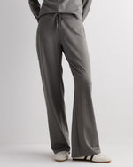 Flowknit Wide Leg Pants - US 3660