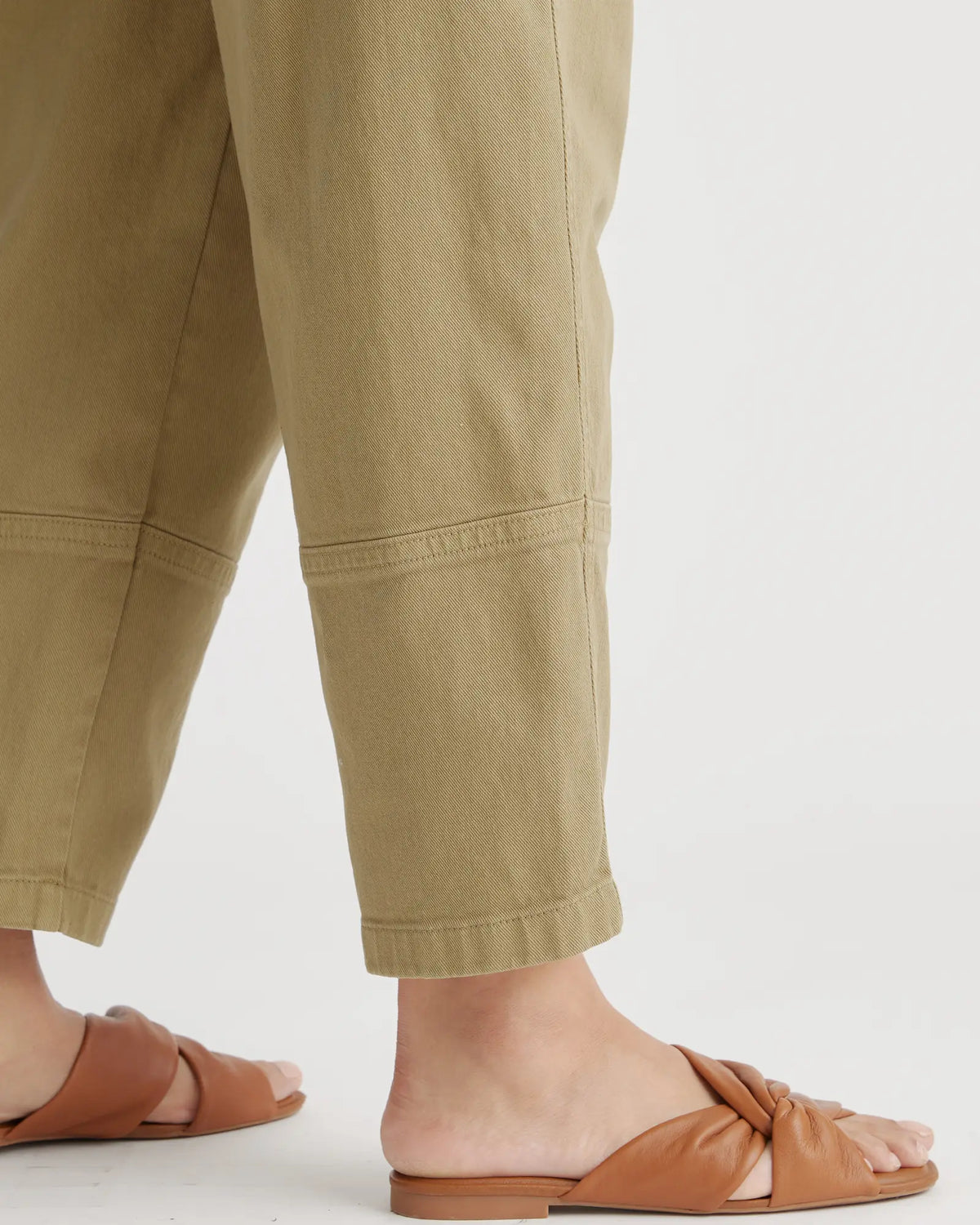 Organic Stretch Cotton Twill Barrel Pants - US 2040