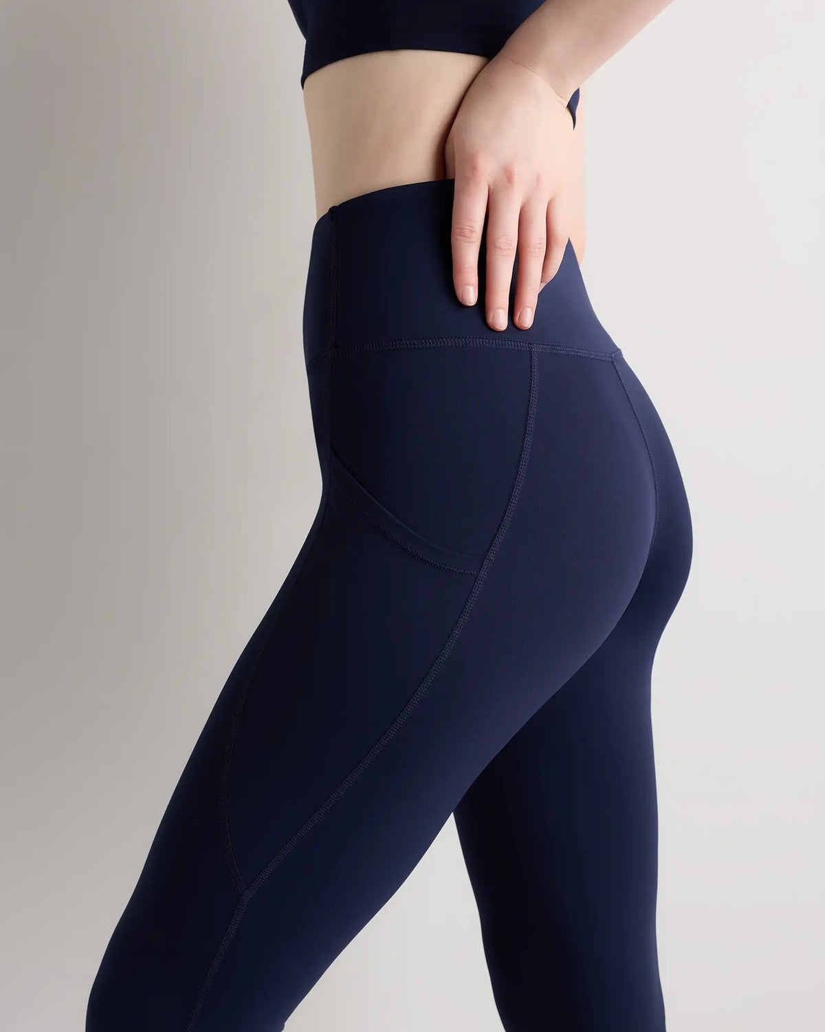 High-Rise Utility Run Legging - US 8483