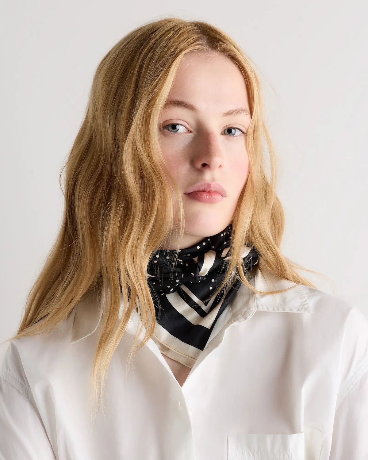 100% Silk Printed Square Scarf - US 7749