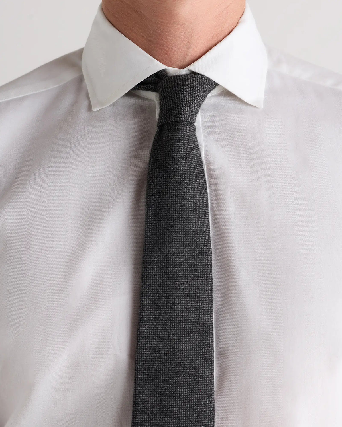 100% Cashmere 3-fold Hand-rolled Tie - US 4652