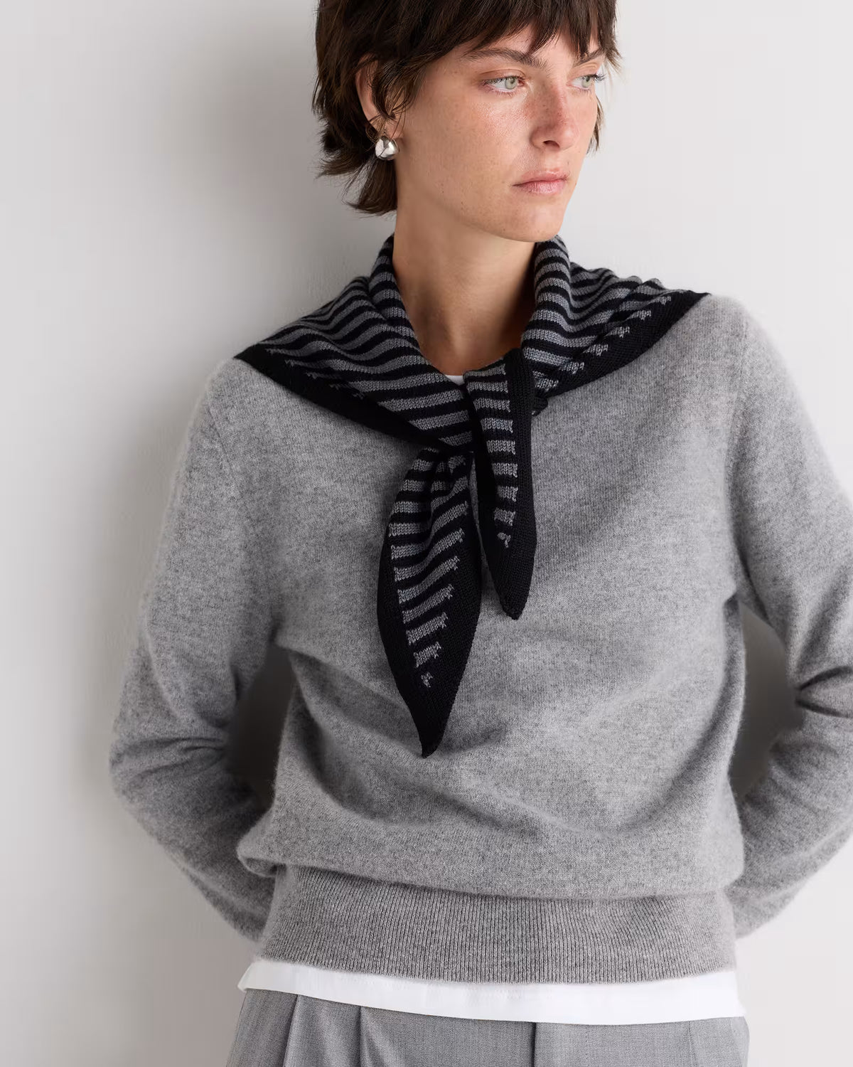 100% Merino Wool Triangle Scarf - US 8424