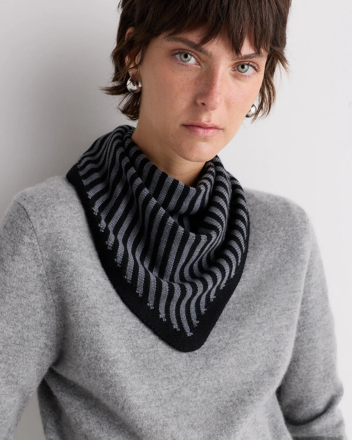 100% Merino Wool Triangle Scarf - US 8424