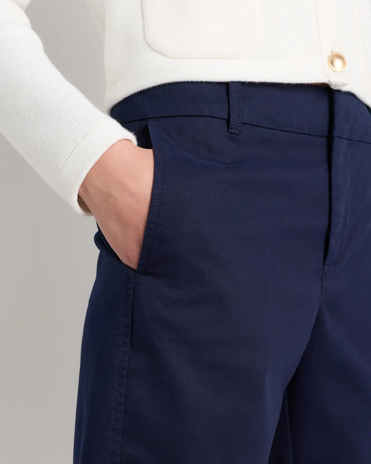 Organic Stretch Cotton Chino Bermuda Shorts - US 7231
