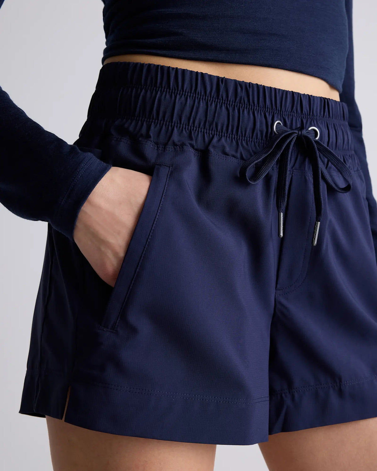 Micro Ripstop Mid-Rise Hike Shorts - US 2545