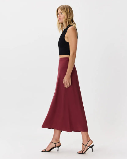 Lightweight Crepe Slip Skirt - US 9916