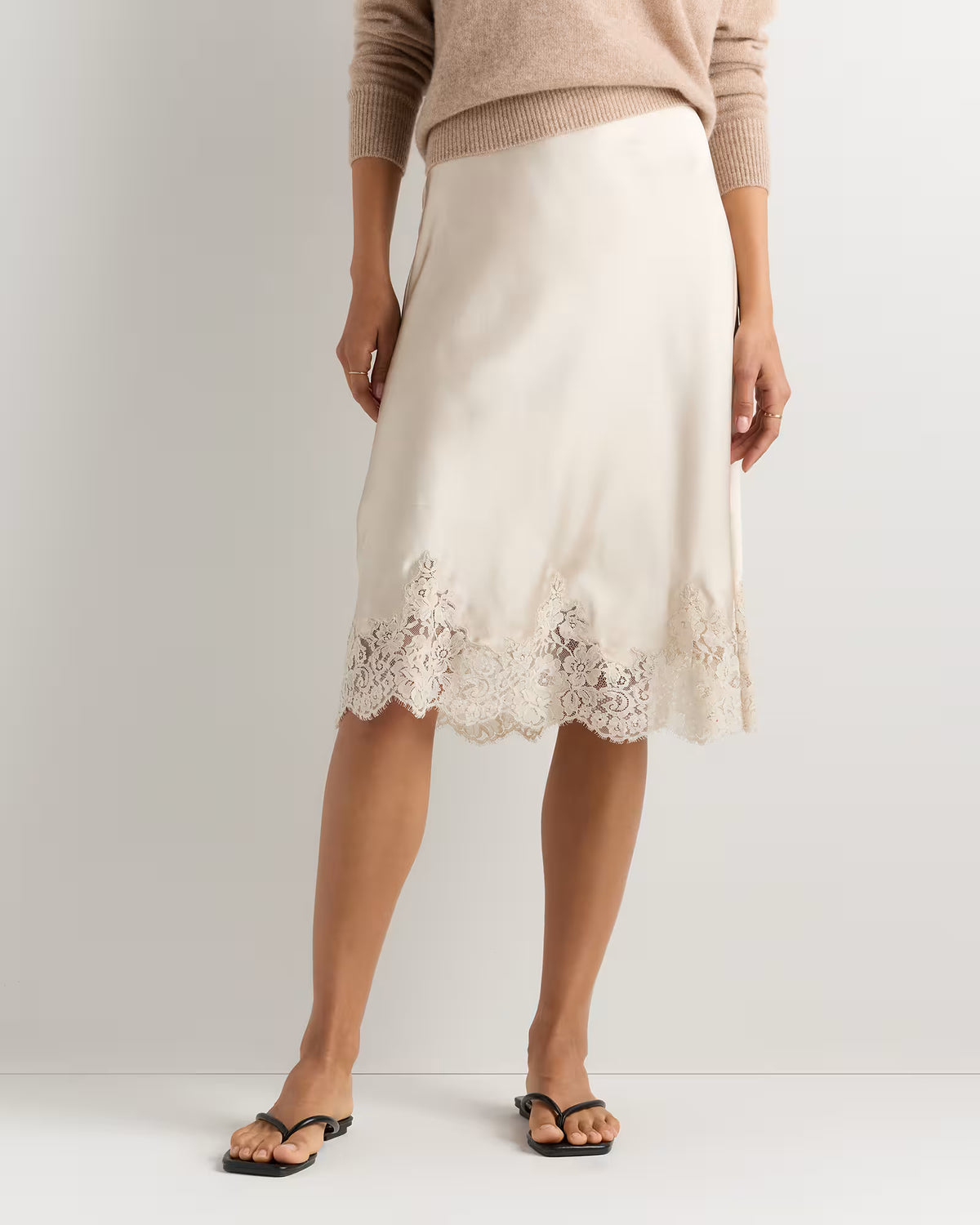 100% Washable Silk Lace Skirt - US 2374