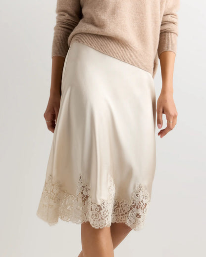 100% Washable Silk Lace Skirt - US 2374