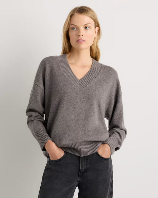 Mongolian Cashmere Oversized V-Neck Sweater - US 4858