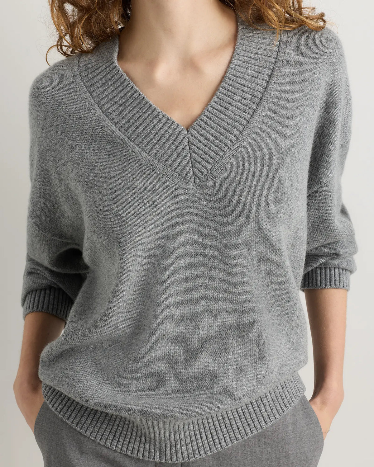 Mongolian Cashmere Oversized V-Neck Sweater - US 0062