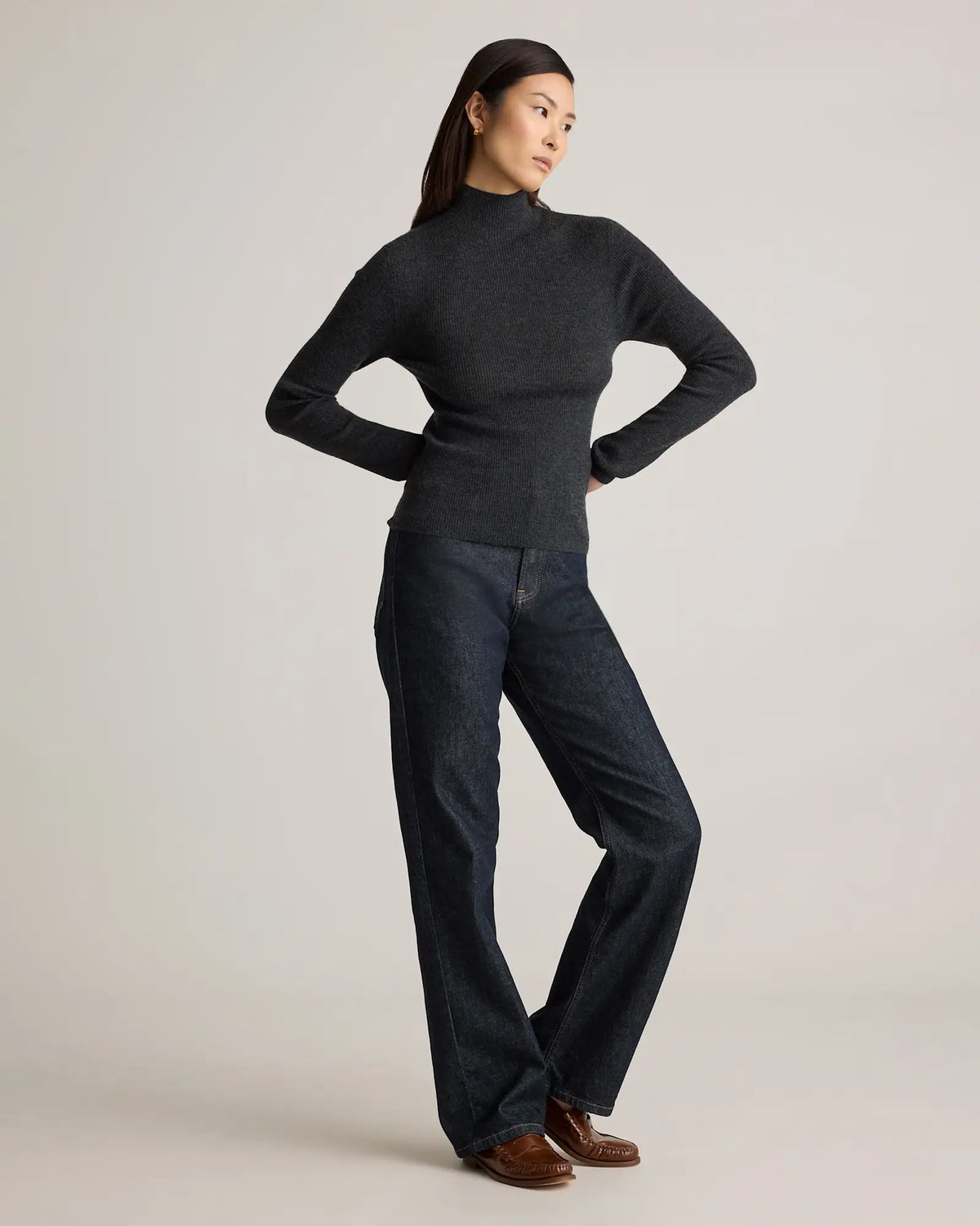 Featherweight Cashmere Ribbed Mockneck Sweater - US 8065