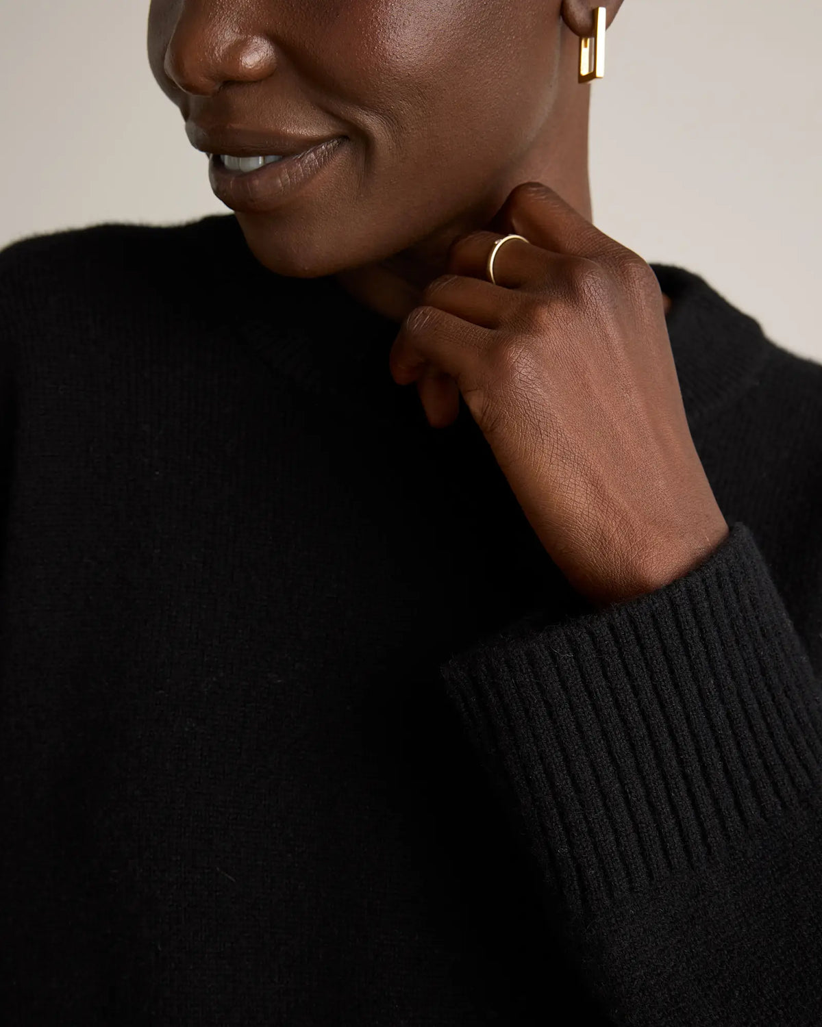 Mongolian Cashmere Oversized Crewneck Sweater - US 1188