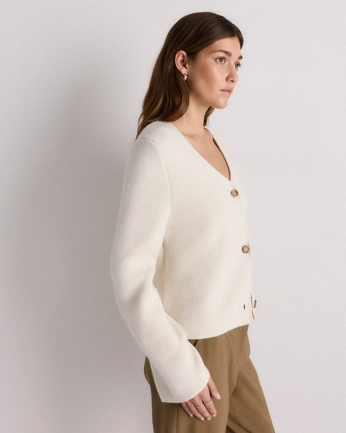 Mongolian Cashmere Structured V-Neck Cardigan - US 8536