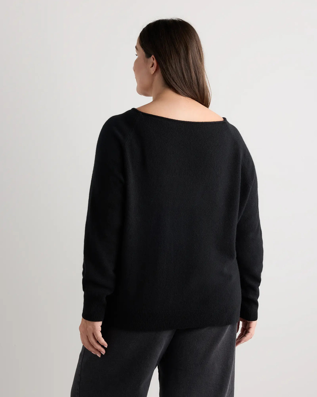Mongolian Cashmere Boatneck Sweater - US 7010